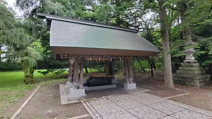 帯廣神社の手水舎
