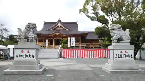 富知六所浅間神社の狛犬