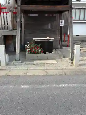 上尾御嶽神社の手水舎