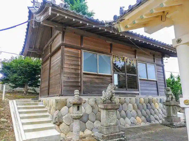 森津社の本殿・本堂