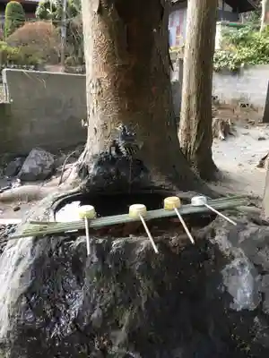 八王子神社の手水舎