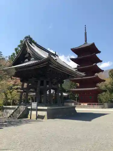 久遠寺の建物その他