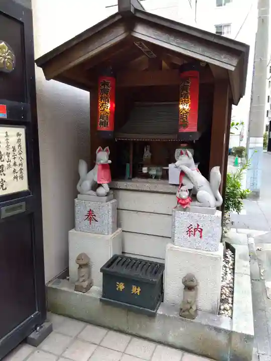 鏡照院の末社・摂社