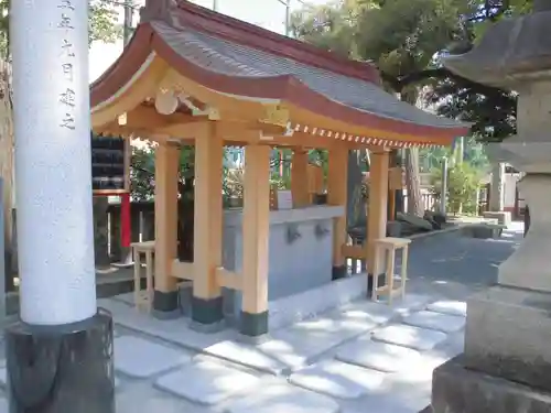 お三の宮日枝神社の手水舎