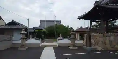 法蓮寺の本殿・本堂
