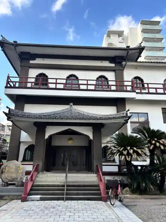 浄念寺の{uncategorized: "未分類", other: "その他", undefined: "問題あり", building: "その他建物", grave: "お墓", sacred_gate: "鳥居", guardian: "狛犬", statue: "像", buddha: "仏像", history: "歴史", nature: "自然", garden: "庭園", animal: "動物", pagoda: "塔", temizu: "手水舎", mountain_gate: "山門・神門", sanctuary: "本殿・本堂", subordinate: "末社・摂社", art: "芸術", scenery: "景色", jizo: "地蔵", ema: "絵馬", goshuin: "御朱印", omikuji: "おみくじ", items: "授与品その他", amulet: "お守り", goshuincho: "御朱印帳", eats: "食事", festival: "お祭り", votive_dance: "神楽", shichigosan: "七五三参", wedding: "結婚式", experience: "体験その他", initially: "初詣", around: "周辺", anti_infection: "感染症対策"}