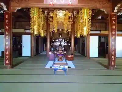 松秀寺の本殿・本堂