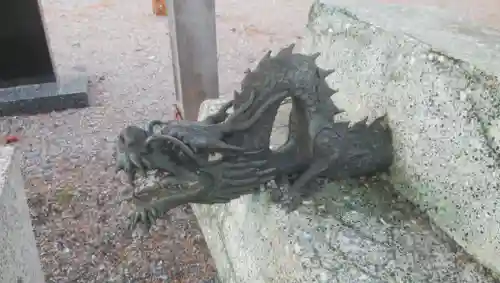 枝幸厳島神社の手水