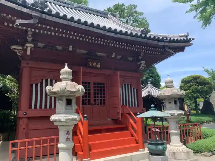 浅草寺の本殿・本堂