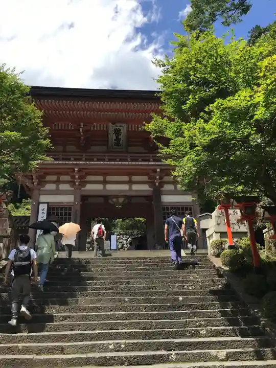 鞍馬寺の山門・神門
