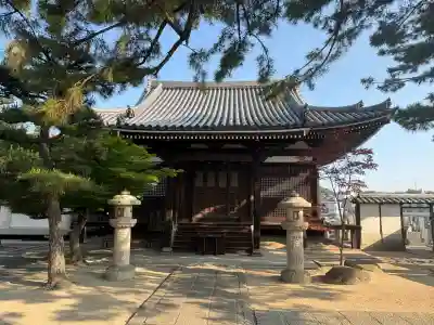 胎蔵寺の{uncategorized: "未分類", other: "その他", undefined: "問題あり", building: "その他建物", grave: "お墓", sacred_gate: "鳥居", guardian: "狛犬", statue: "像", buddha: "仏像", history: "歴史", nature: "自然", garden: "庭園", animal: "動物", pagoda: "塔", temizu: "手水舎", mountain_gate: "山門・神門", sanctuary: "本殿・本堂", subordinate: "末社・摂社", art: "芸術", scenery: "景色", jizo: "地蔵", ema: "絵馬", goshuin: "御朱印", omikuji: "おみくじ", items: "授与品その他", amulet: "お守り", goshuincho: "御朱印帳", eats: "食事", festival: "お祭り", votive_dance: "神楽", shichigosan: "七五三参", wedding: "結婚式", experience: "体験その他", initially: "初詣", around: "周辺", anti_infection: "感染症対策"}