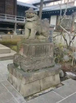 白山神社の狛犬