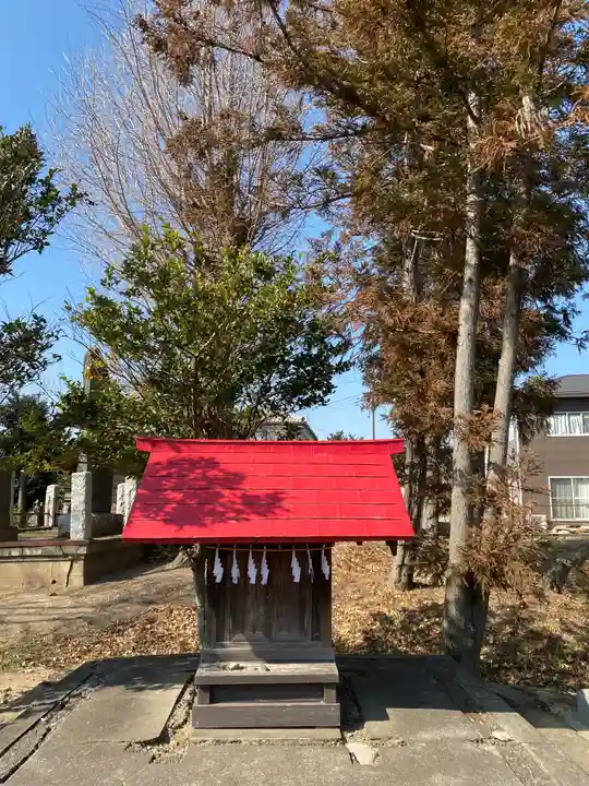 古尾谷八幡神社の末社・摂社