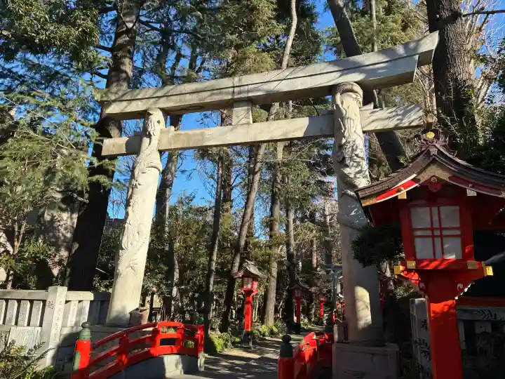 馬橋稲荷神社の{uncategorized: "未分類", other: "その他", undefined: "問題あり", building: "その他建物", grave: "お墓", sacred_gate: "鳥居", guardian: "狛犬", statue: "像", buddha: "仏像", history: "歴史", nature: "自然", garden: "庭園", animal: "動物", pagoda: "塔", temizu: "手水舎", mountain_gate: "山門・神門", sanctuary: "本殿・本堂", subordinate: "末社・摂社", art: "芸術", scenery: "景色", jizo: "地蔵", ema: "絵馬", goshuin: "御朱印", omikuji: "おみくじ", items: "授与品その他", amulet: "お守り", goshuincho: "御朱印帳", eats: "食事", festival: "お祭り", votive_dance: "神楽", shichigosan: "七五三参", wedding: "結婚式", experience: "体験その他", initially: "初詣", around: "周辺", anti_infection: "感染症対策"}