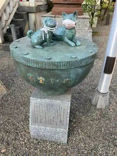 元郷氷川神社の狛犬