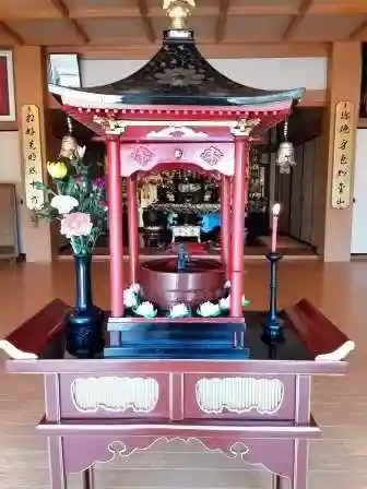 西方山極楽寺の本殿・本堂