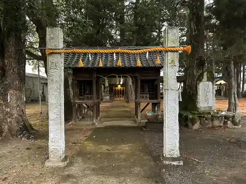 諏訪神社(岡山県)