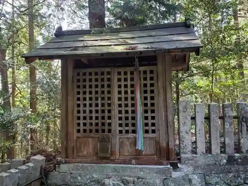 桑原感神社の末社・摂社