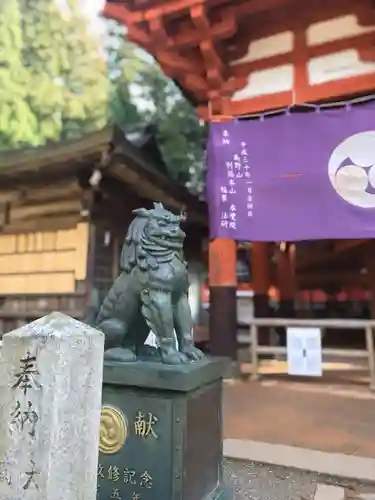 丹生都比売神社の狛犬