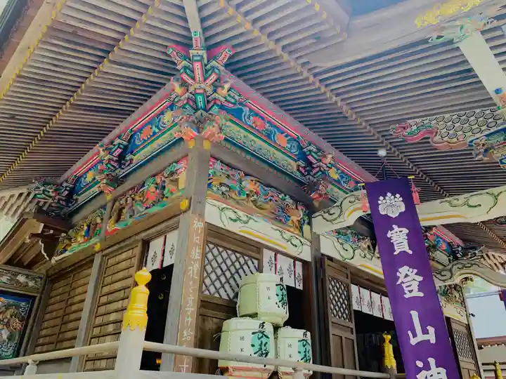 宝登山神社の本殿・本堂