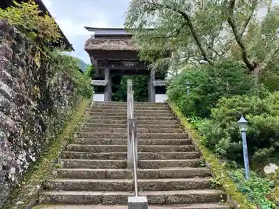 前山寺の山門・神門