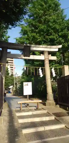 素盞雄神社の鳥居