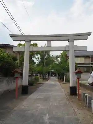 半田稲荷神社の鳥居