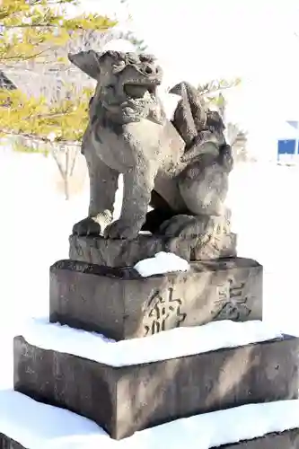 瓜幕神社の狛犬