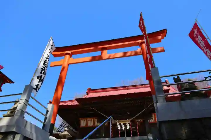 高屋敷稲荷神社の鳥居
