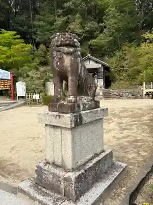 尾長天満宮の{uncategorized: "未分類", other: "その他", undefined: "問題あり", building: "その他建物", grave: "お墓", sacred_gate: "鳥居", guardian: "狛犬", statue: "像", buddha: "仏像", history: "歴史", nature: "自然", garden: "庭園", animal: "動物", pagoda: "塔", temizu: "手水舎", mountain_gate: "山門・神門", sanctuary: "本殿・本堂", subordinate: "末社・摂社", art: "芸術", scenery: "景色", jizo: "地蔵", ema: "絵馬", goshuin: "御朱印", omikuji: "おみくじ", items: "授与品その他", amulet: "お守り", goshuincho: "御朱印帳", eats: "食事", festival: "お祭り", votive_dance: "神楽", shichigosan: "七五三参", wedding: "結婚式", experience: "体験その他", initially: "初詣", around: "周辺", anti_infection: "感染症対策"}