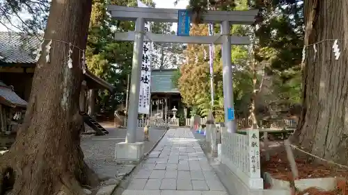 相馬中村神社の{uncategorized: "未分類", other: "その他", undefined: "問題あり", building: "その他建物", grave: "お墓", sacred_gate: "鳥居", guardian: "狛犬", statue: "像", buddha: "仏像", history: "歴史", nature: "自然", garden: "庭園", animal: "動物", pagoda: "塔", temizu: "手水舎", mountain_gate: "山門・神門", sanctuary: "本殿・本堂", subordinate: "末社・摂社", art: "芸術", scenery: "景色", jizo: "地蔵", ema: "絵馬", goshuin: "御朱印", omikuji: "おみくじ", items: "授与品その他", amulet: "お守り", goshuincho: "御朱印帳", eats: "食事", festival: "お祭り", votive_dance: "神楽", shichigosan: "七五三参", wedding: "結婚式", experience: "体験その他", initially: "初詣", around: "周辺", anti_infection: "感染症対策"}