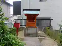 南外山八幡社の末社・摂社