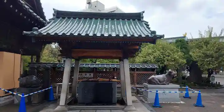 湯島天満宮の手水舎