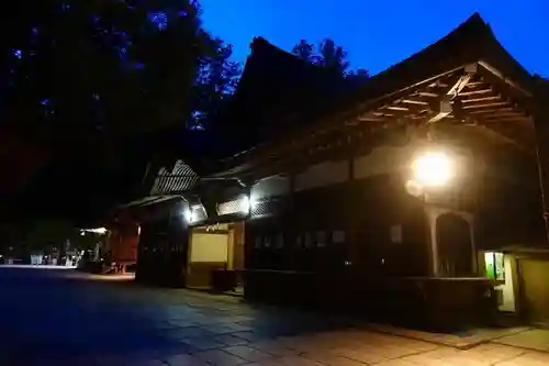 高野山金剛峯寺奥の院の本殿・本堂