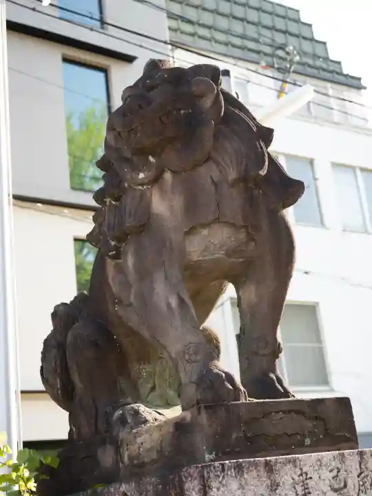 安井金比羅宮の{uncategorized: "未分類", other: "その他", undefined: "問題あり", building: "その他建物", grave: "お墓", sacred_gate: "鳥居", guardian: "狛犬", statue: "像", buddha: "仏像", history: "歴史", nature: "自然", garden: "庭園", animal: "動物", pagoda: "塔", temizu: "手水舎", mountain_gate: "山門・神門", sanctuary: "本殿・本堂", subordinate: "末社・摂社", art: "芸術", scenery: "景色", jizo: "地蔵", ema: "絵馬", goshuin: "御朱印", omikuji: "おみくじ", items: "授与品その他", amulet: "お守り", goshuincho: "御朱印帳", eats: "食事", festival: "お祭り", votive_dance: "神楽", shichigosan: "七五三参", wedding: "結婚式", experience: "体験その他", initially: "初詣", around: "周辺", anti_infection: "感染症対策"}