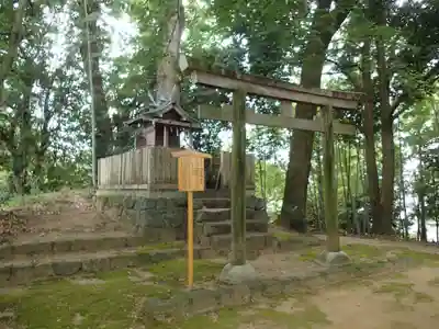 神坐日向神社(大神神社摂社)の鳥居