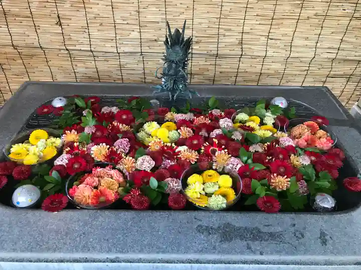 出釋迦寺の手水舎