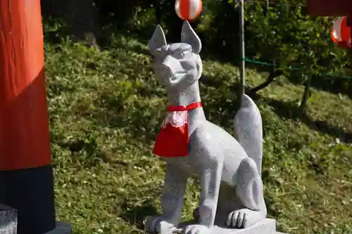 高屋敷稲荷神社の狛犬