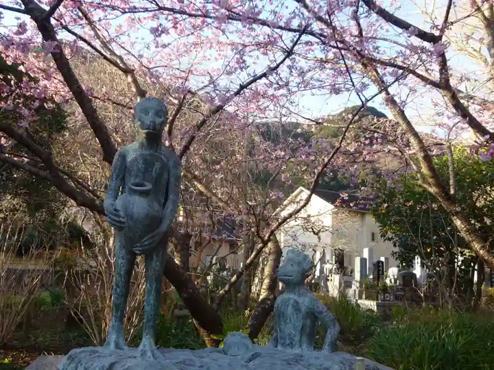 かっぱの寺 栖足寺の狛犬