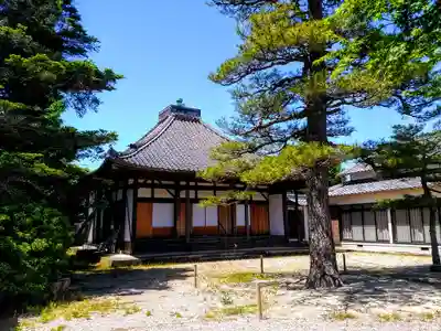 崇福寺の本殿・本堂