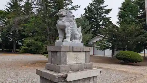 鹿追神社の狛犬