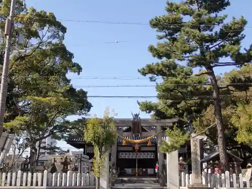 止止呂支比売命神社の鳥居