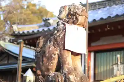 氷室神社の{uncategorized: "未分類", other: "その他", undefined: "問題あり", building: "その他建物", grave: "お墓", sacred_gate: "鳥居", guardian: "狛犬", statue: "像", buddha: "仏像", history: "歴史", nature: "自然", garden: "庭園", animal: "動物", pagoda: "塔", temizu: "手水舎", mountain_gate: "山門・神門", sanctuary: "本殿・本堂", subordinate: "末社・摂社", art: "芸術", scenery: "景色", jizo: "地蔵", ema: "絵馬", goshuin: "御朱印", omikuji: "おみくじ", items: "授与品その他", amulet: "お守り", goshuincho: "御朱印帳", eats: "食事", festival: "お祭り", votive_dance: "神楽", shichigosan: "七五三参", wedding: "結婚式", experience: "体験その他", initially: "初詣", around: "周辺", anti_infection: "感染症対策"}