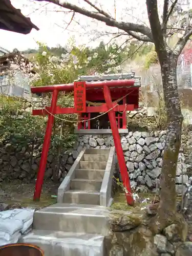 高沢観音堂の鳥居