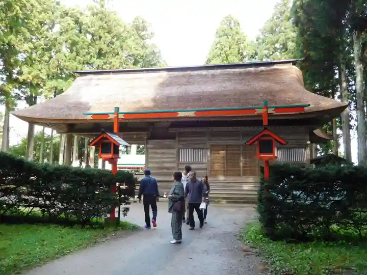 白山神社の本殿・本堂