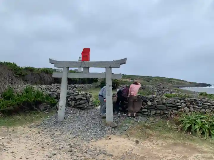 夢崎明神の鳥居