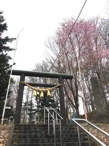 上野幌神社の鳥居