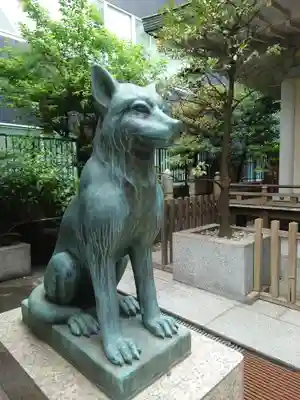 宮益御嶽神社の狛犬