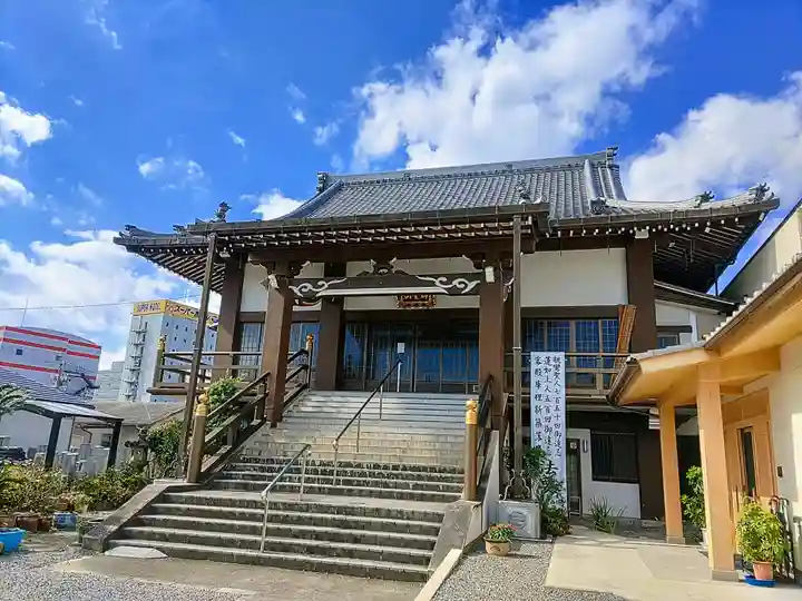 西照寺の本殿・本堂