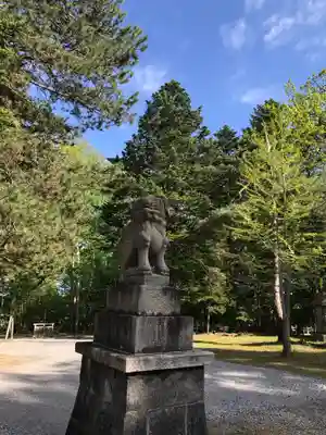 上川神社の狛犬